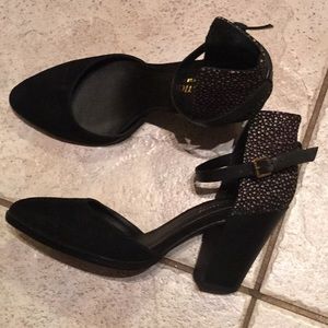 Kenneth Cole Reaction heels